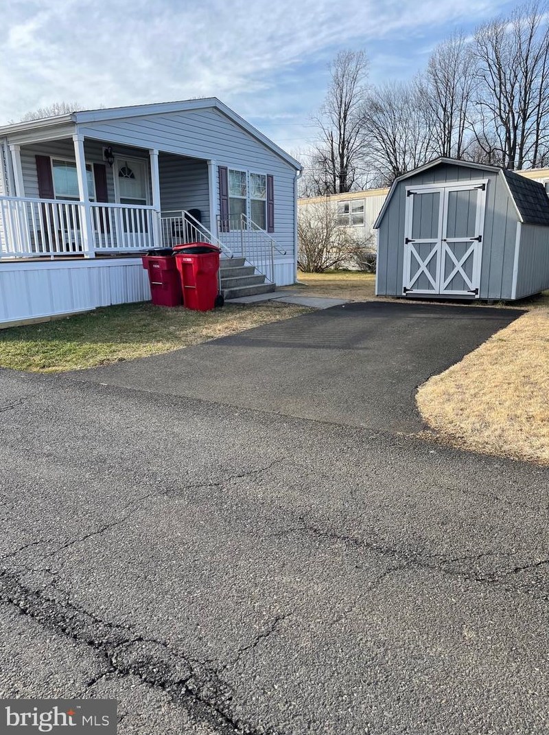3508 Azalea Ave, Langhorne, PA 19053