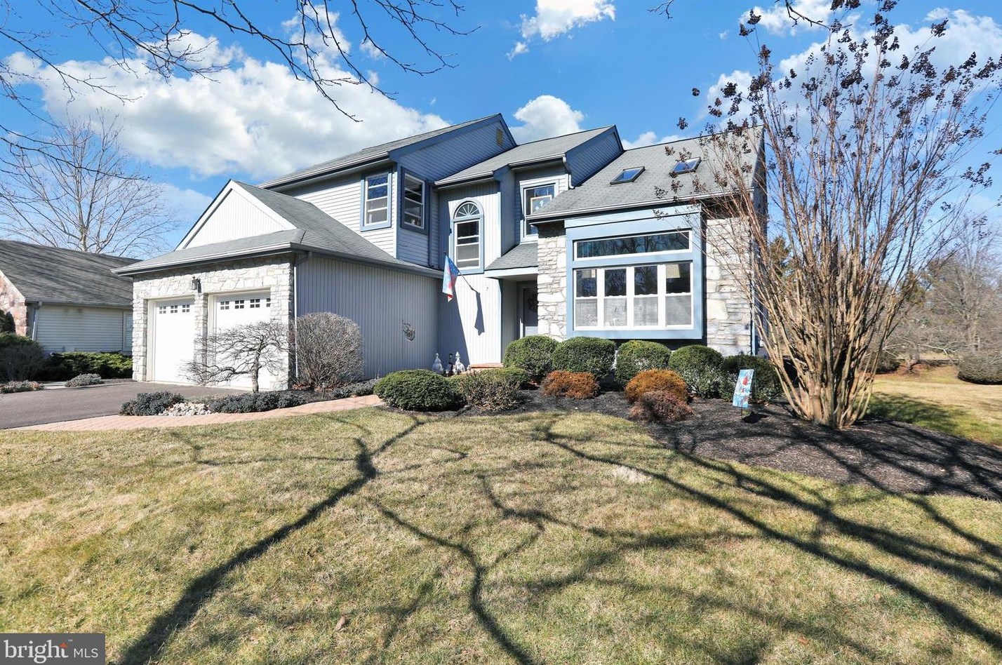 7 Jasmine Ct, Upper Makefield, PA 18940