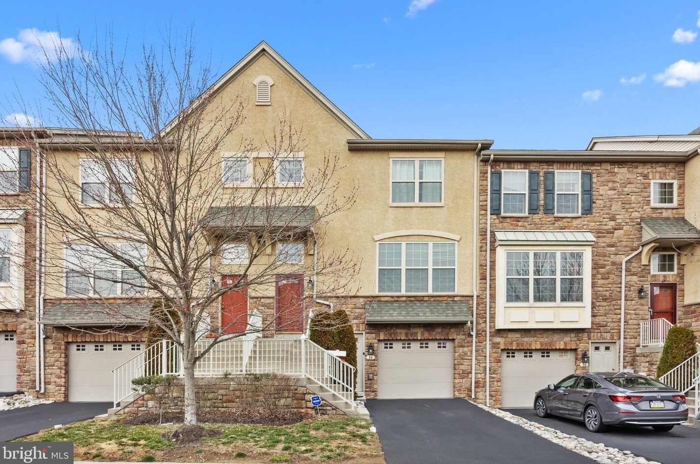 38 Lilly Dr, Langhorne, PA 19053-6759