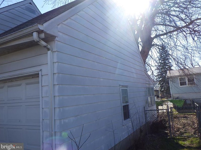 15 Carolina Ave, Yardley, PA 19067