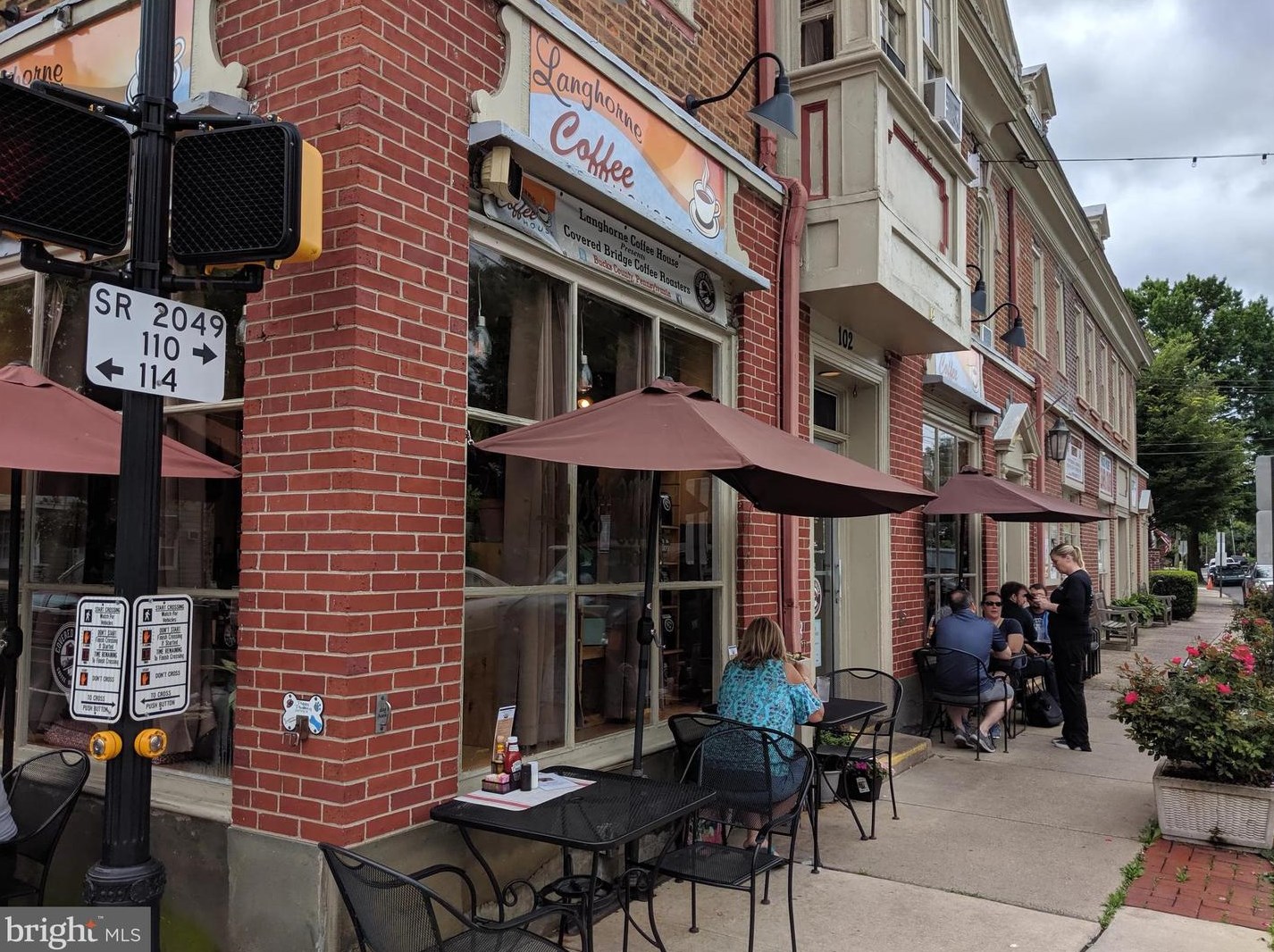 428 Maple Ave, Langhorne PA  19047-2726 exterior