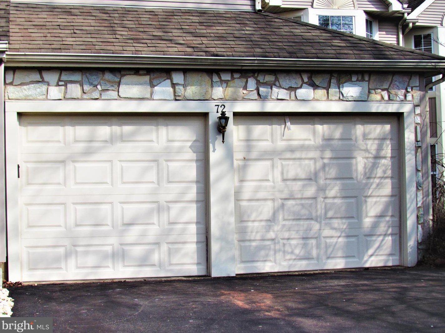 72 Magnolia Dr, Upper Makefield, PA 18940-9236