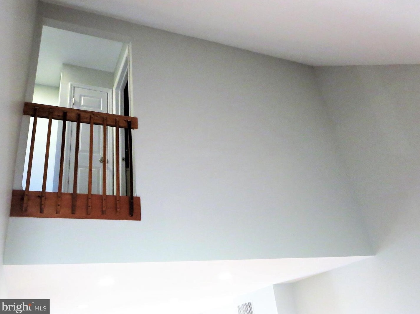 74 Bellwood Dr, Langhorne PA  19053-7215 exterior