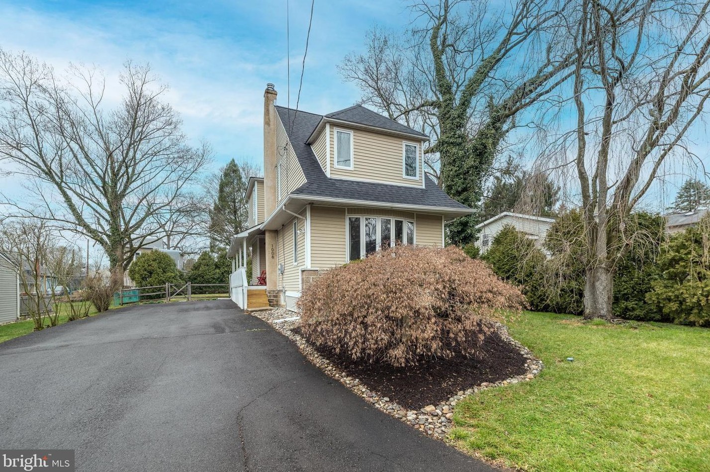 1008 Virginia Ave, Langhorne, PA 19047-2768