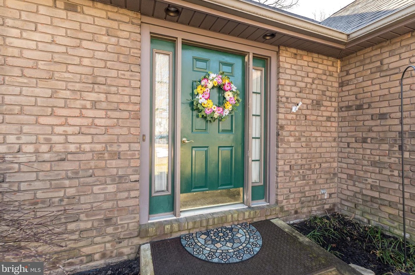 34 Creekview Dr, Perkasie, PA 18944