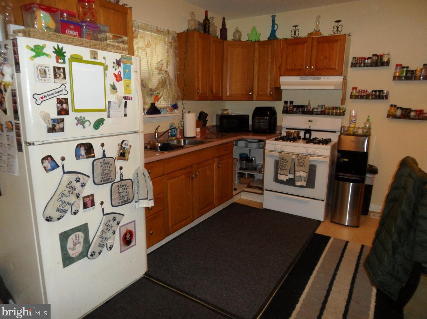 439 N Pennsylvania Ave, Yardley, PA 19067