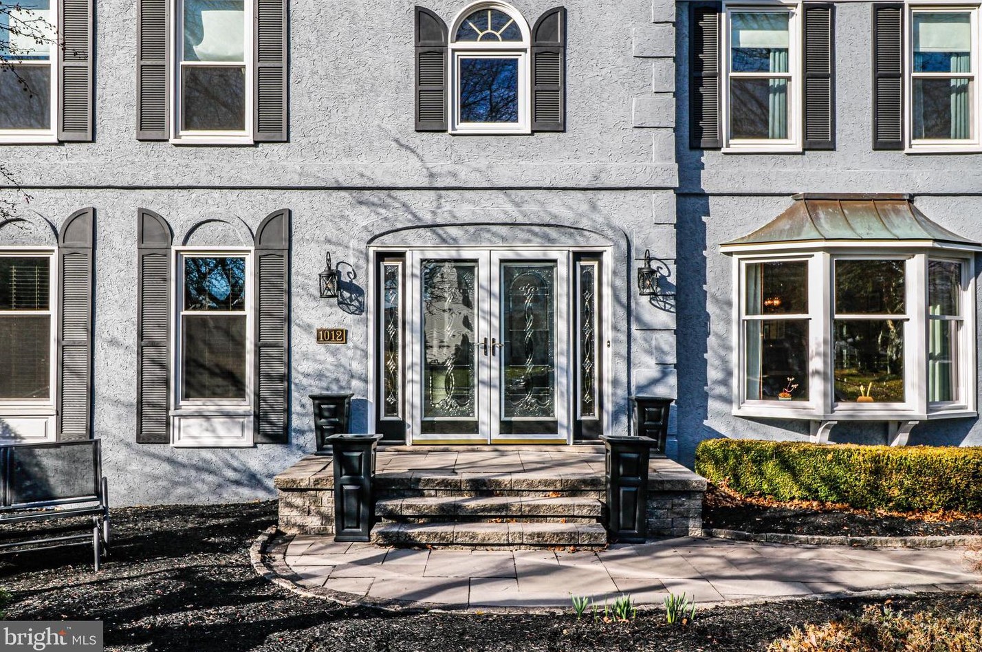 1012 N Elbow Ln, Yardley, PA 19067