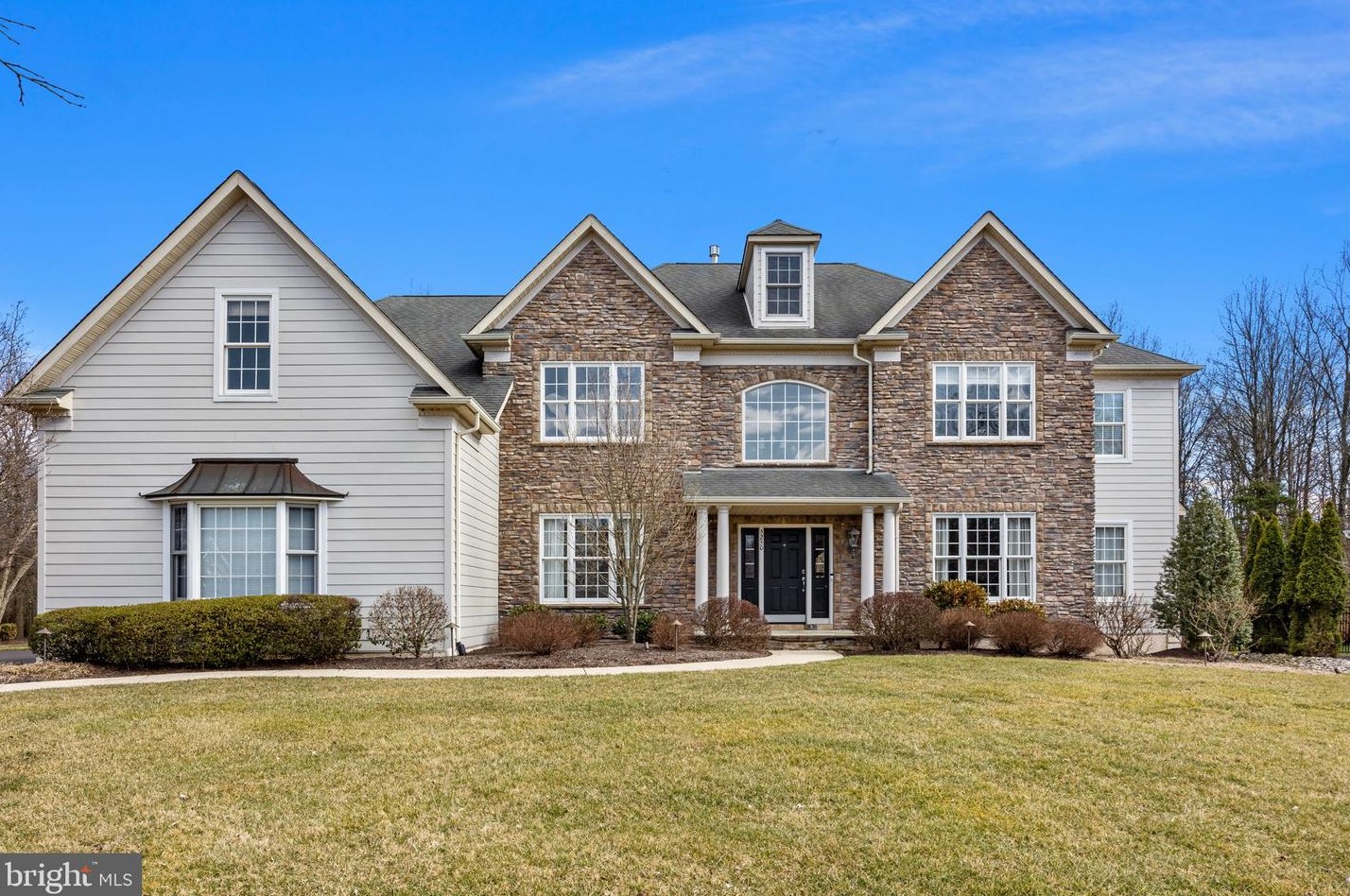 5250 Bailey Ct, Gardenville, PA