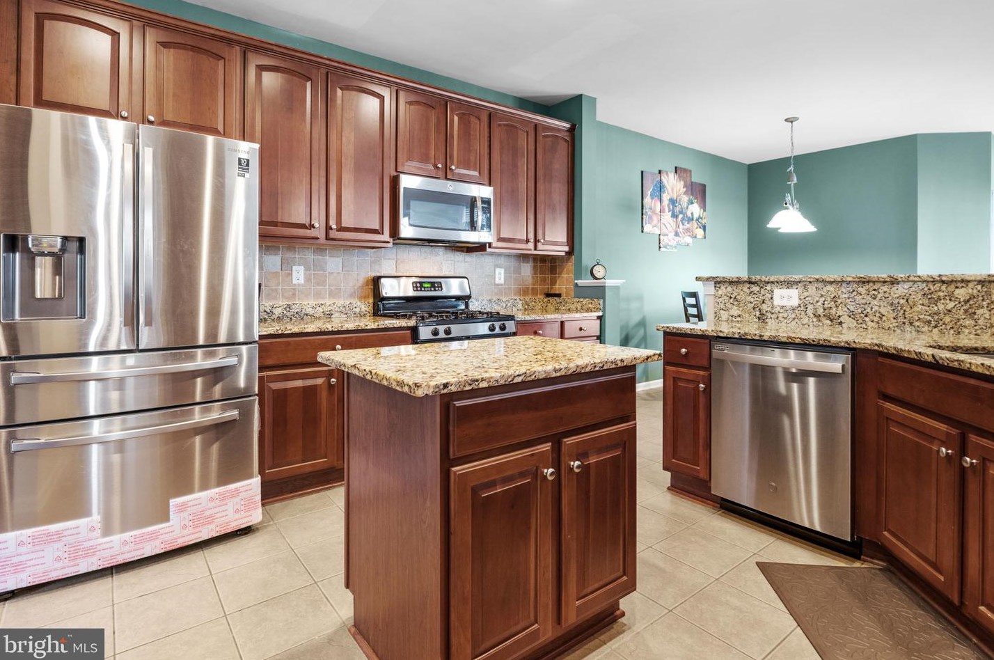 274 Barnhill Rd, Perkasie PA  18944-4415 exterior