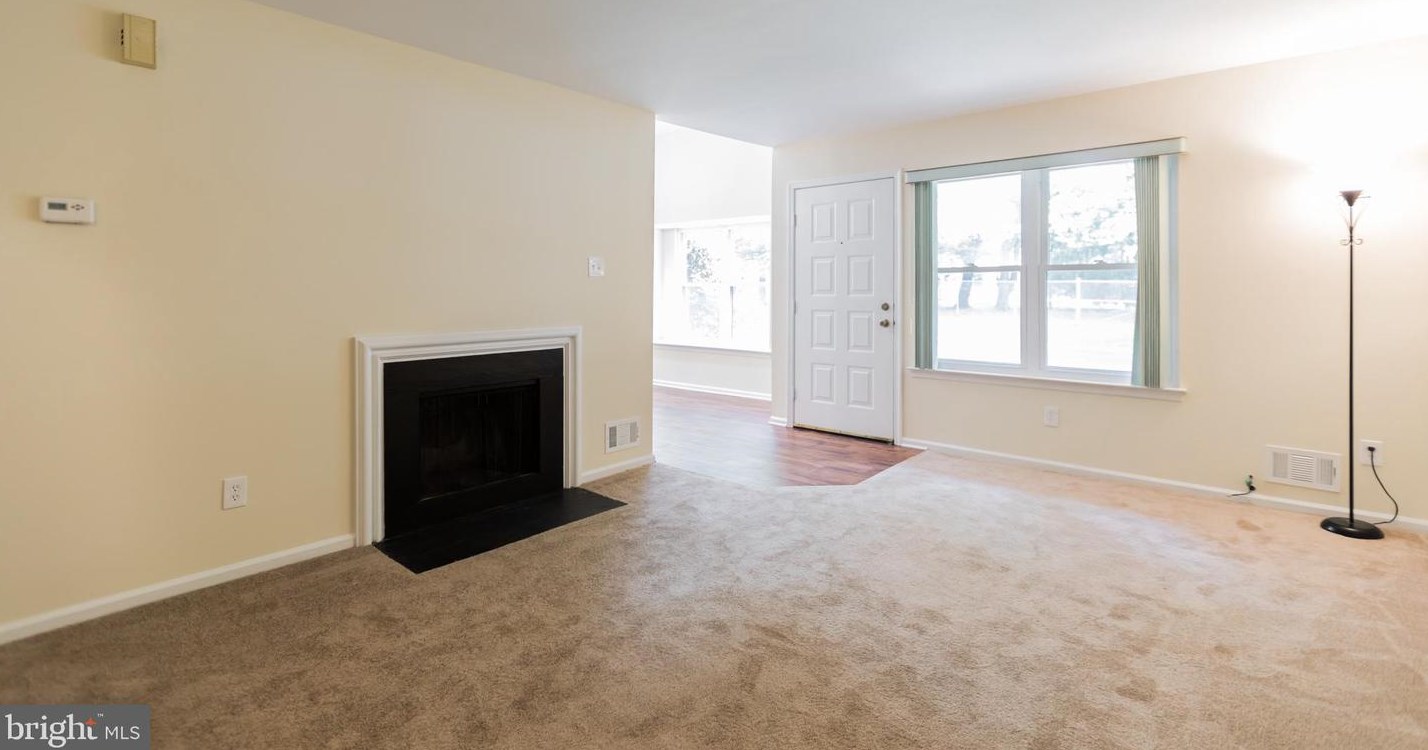 13 Heather Ct, Upper Makefield PA  18940-1539 exterior