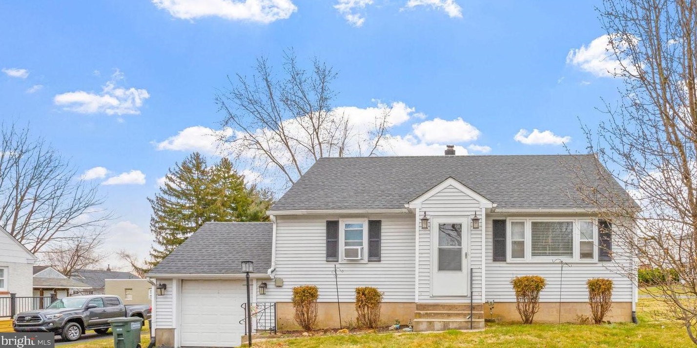 505 Feaster Ave, Langhorne, PA 19053