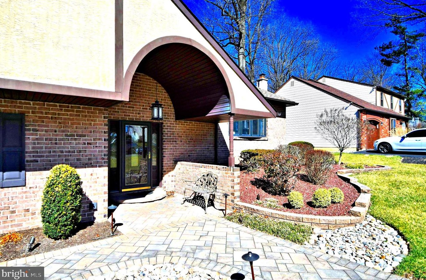 931 Edgewood Ln, Langhorne, PA 19053-1968