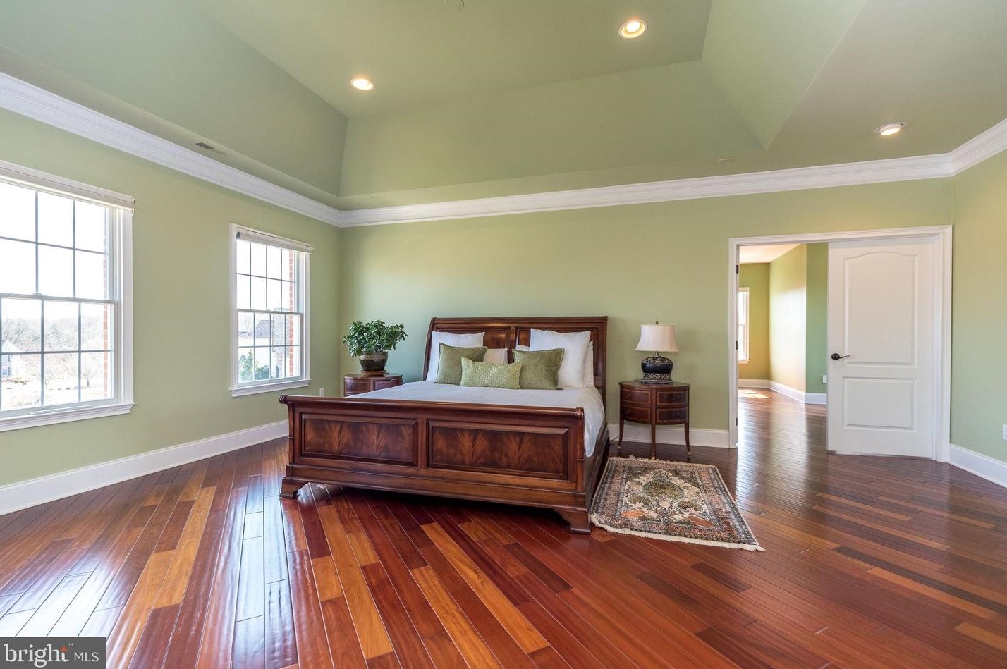 11 Holme Ct, Upper Makefield PA  18940-3024 exterior