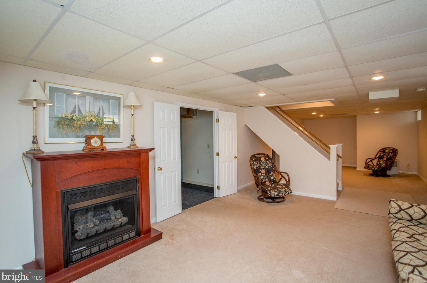 98 Steeplechase Dr, Gardenville PA  18901-5714 exterior