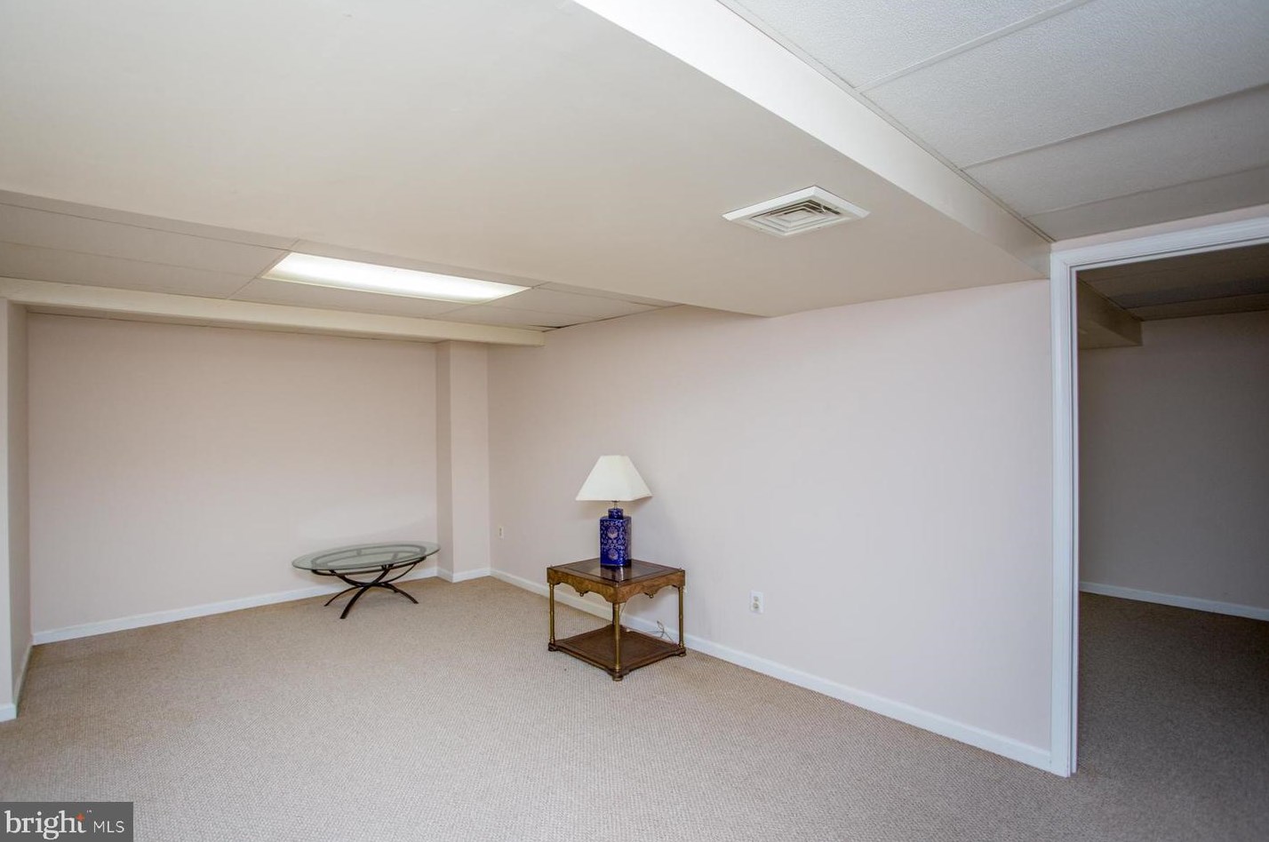 98 Steeplechase Dr, Gardenville PA  18901-5714 exterior