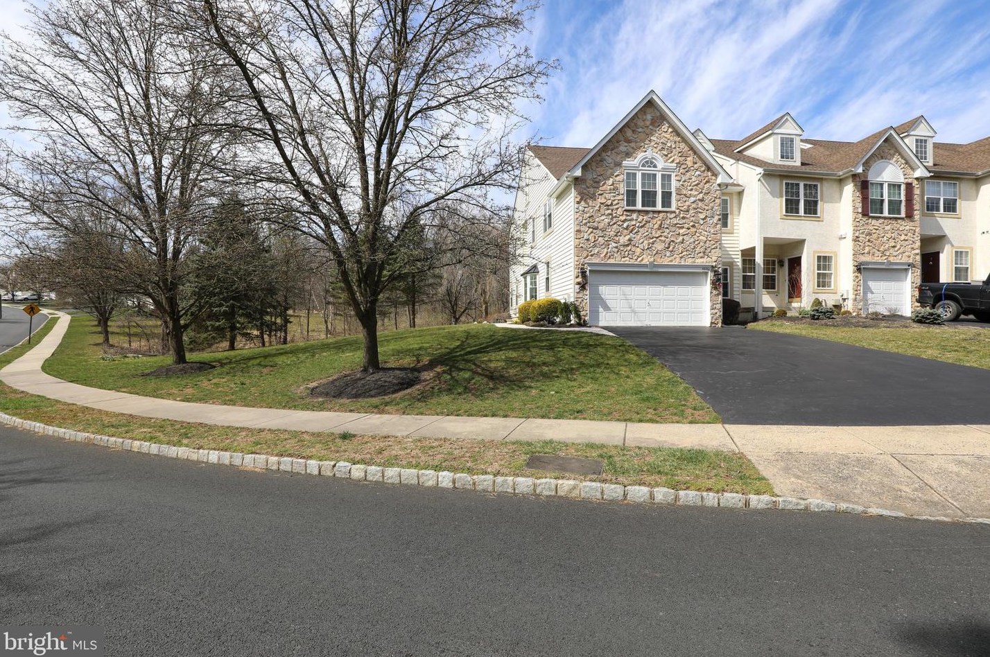 4600 Old Oak Rd, Gardenville, PA