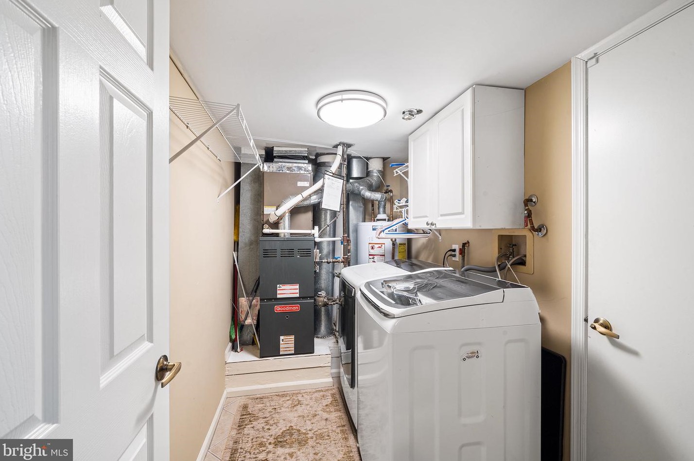 33 Cypress Pl, Upper Makefield PA  18940-9272 exterior