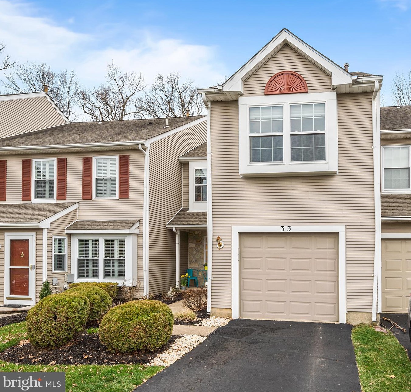 33 Cypress Pl, Upper Makefield PA  18940-9272 exterior