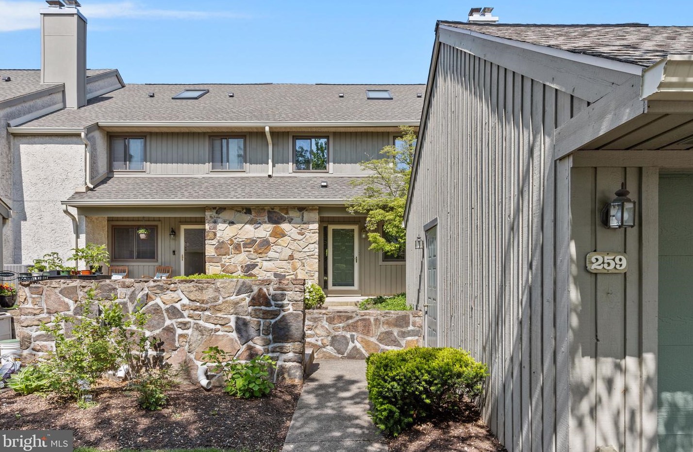 259 Yellow Springs Ct, Yardley, PA 19067