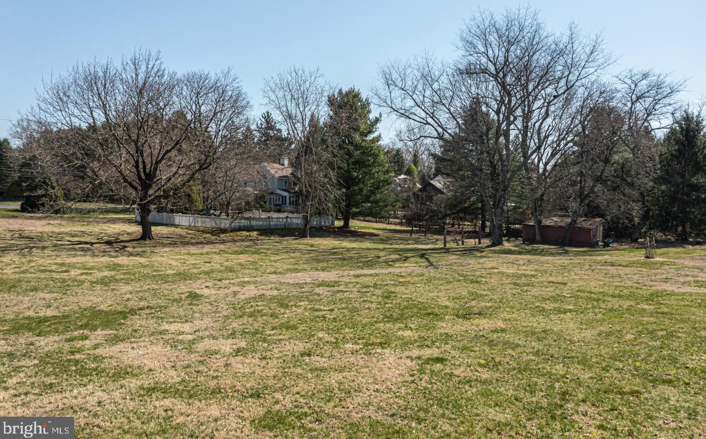 1515 River Rd, New Hope PA  18938-9268 exterior