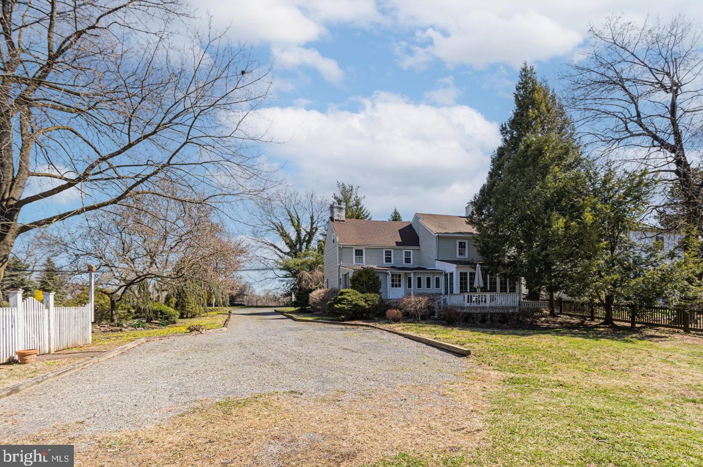 1515 River Rd, New Hope PA  18938-9268 exterior