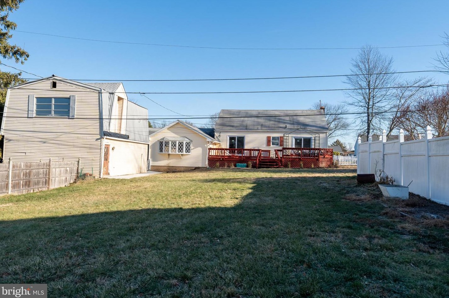 20 Myrtle Ave, Langhorne, PA 19053-4252