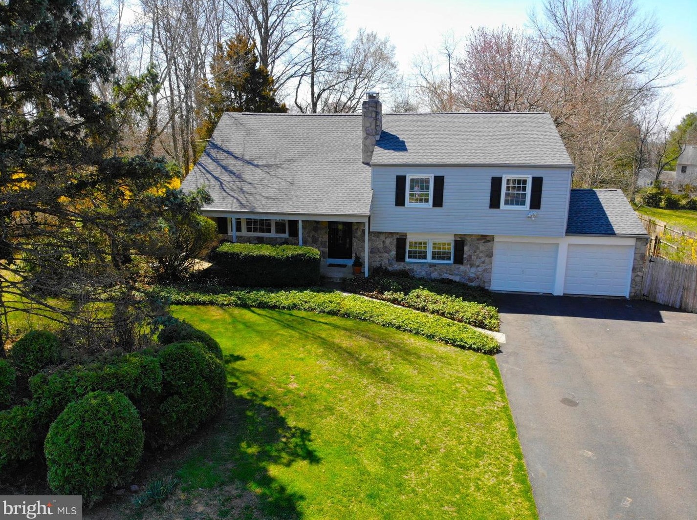 552 Mallard Dr, Chalfont, PA 18914