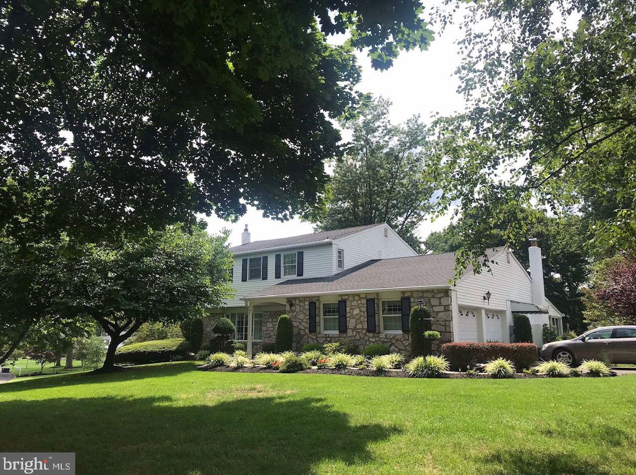 80 Vanderveer Ave, Southampton, PA 18966