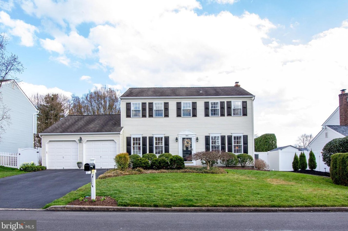 244 Bernick Dr, Langhorne, PA 19047-1109