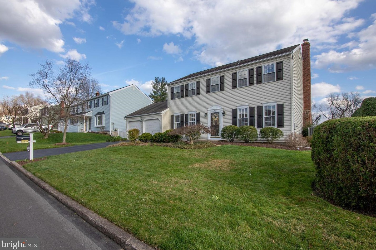 244 Bernick Dr, Langhorne PA  19047-1109 exterior