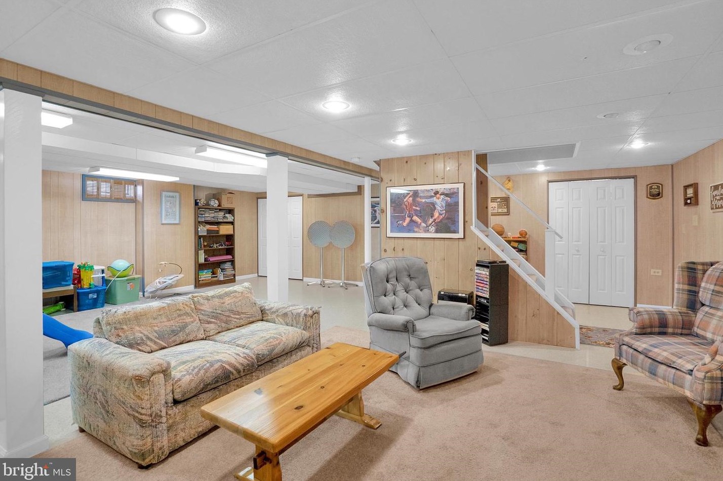 29 Bedford Ln, Upper Makefield PA 18940-1178 exterior