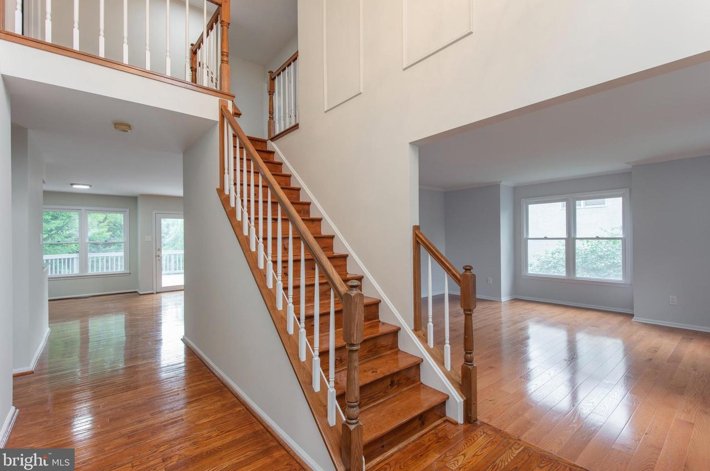 350 Laurel Oaks Dr, Langhorne PA  19047-8528 exterior