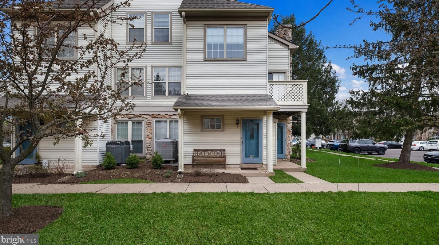 602 Remington Ct, Chalfont, PA 18914
