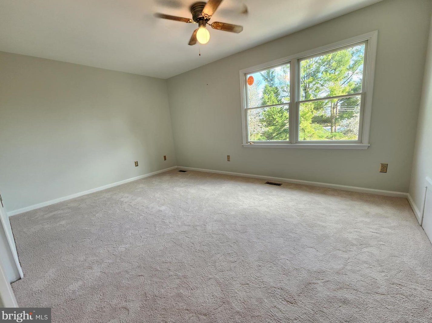 255 Pintail Ct, Langhorne PA  19047-8242 exterior