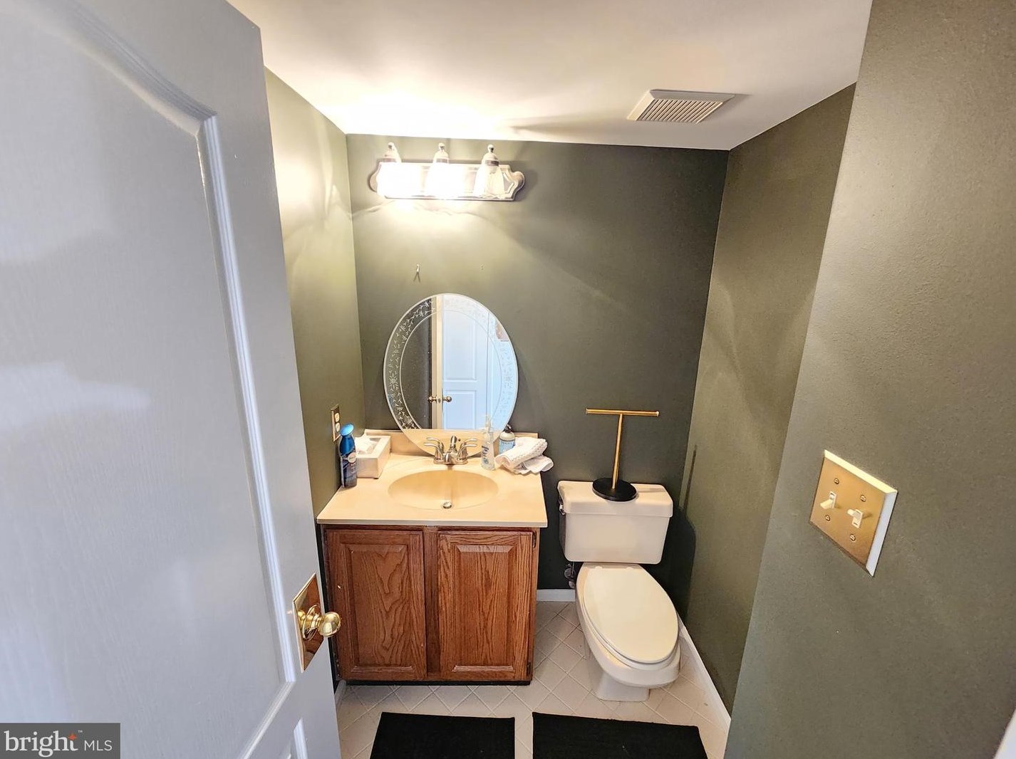 255 Pintail Ct, Langhorne PA  19047-8242 exterior