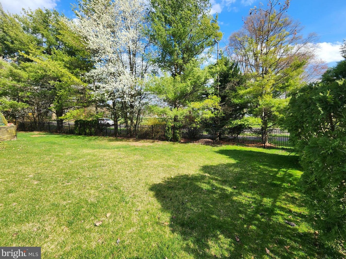 255 Pintail Ct, Langhorne PA  19047-8242 exterior