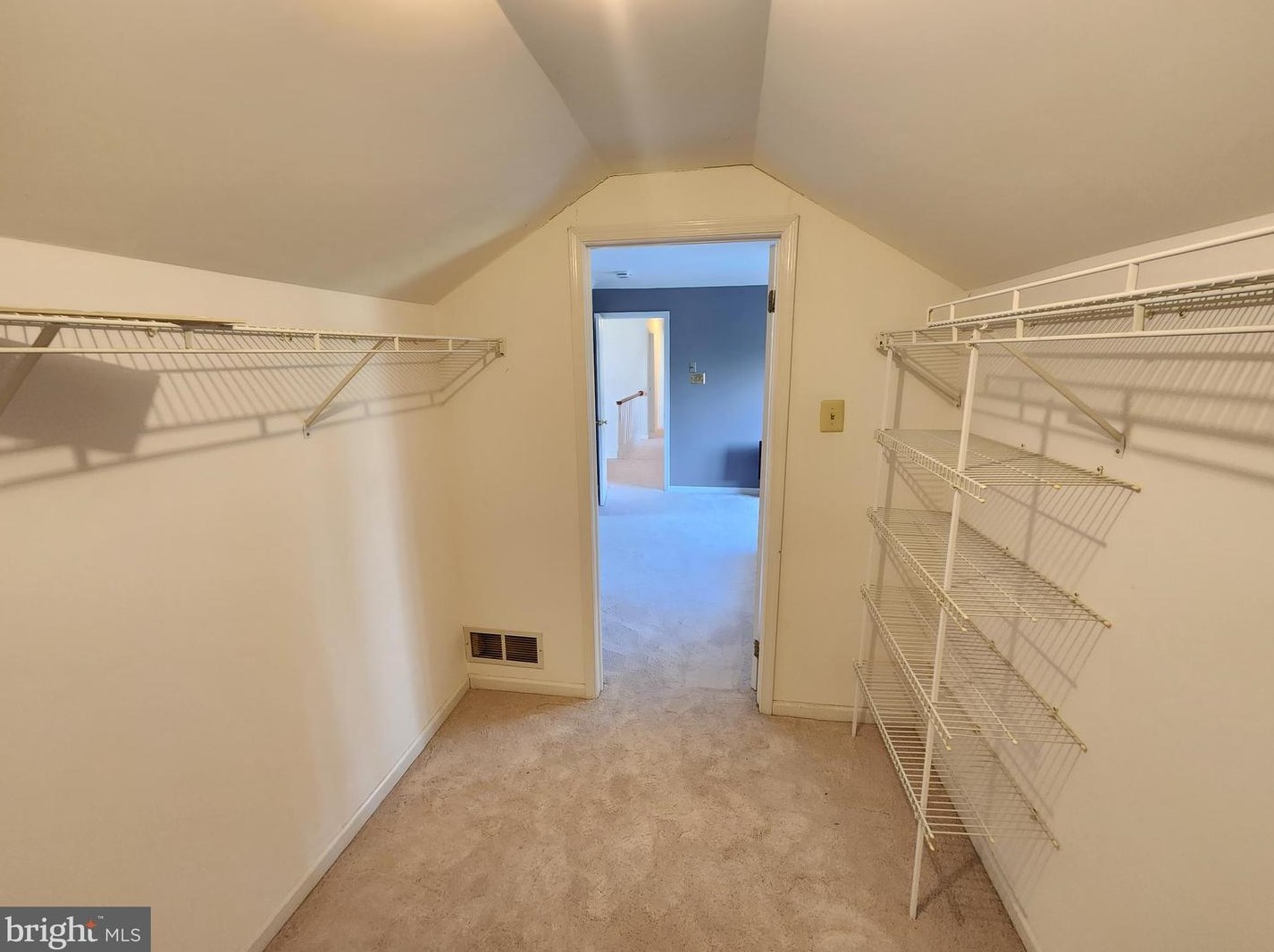 255 Pintail Ct, Langhorne PA  19047-8242 exterior