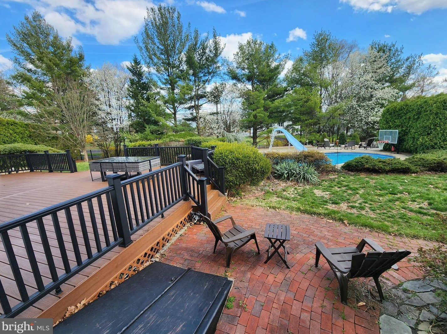 255 Pintail Ct, Langhorne PA  19047-8242 exterior