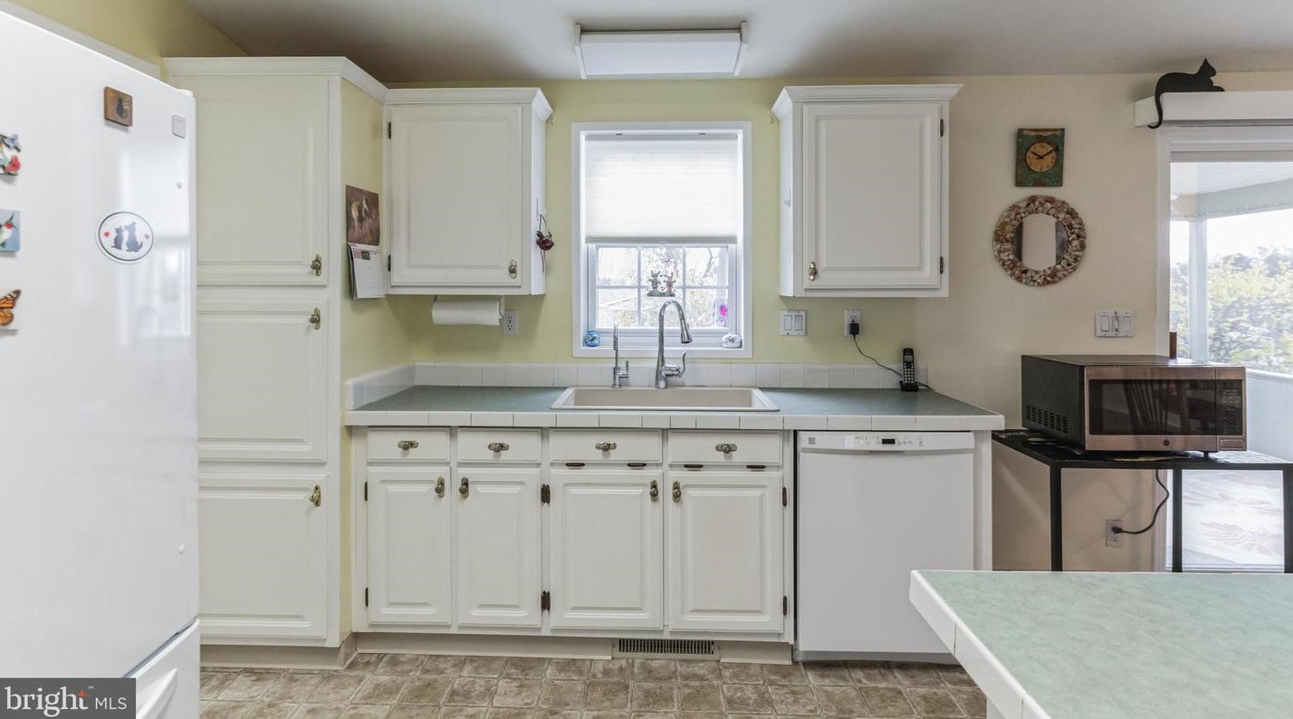 24 Williams Way, Sellersville PA  18960-2845 exterior