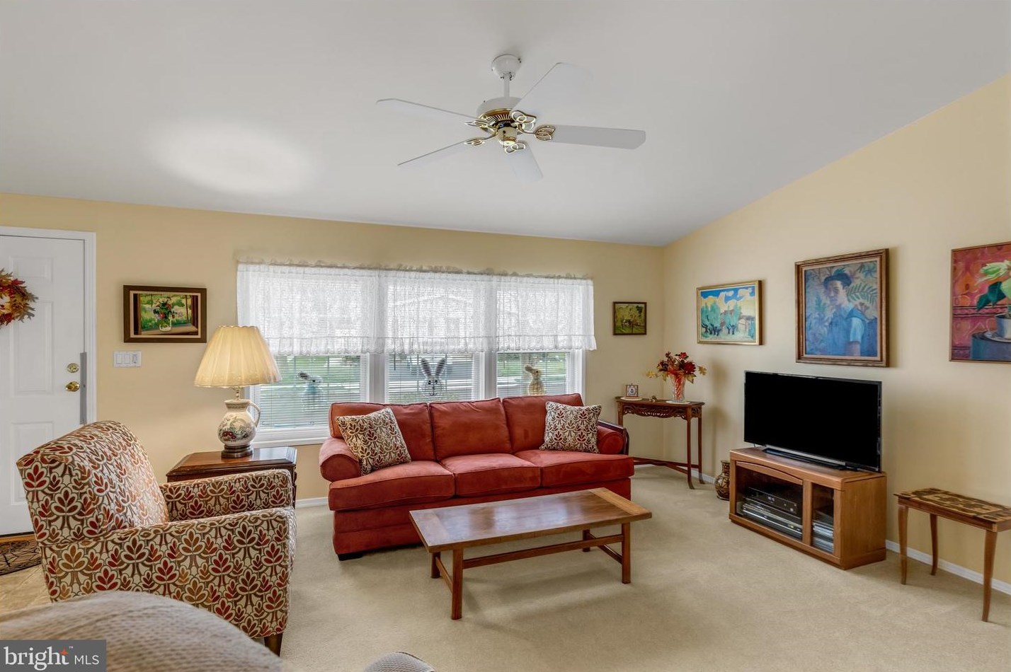 24 Williams Way, Sellersville, PA 18960-2845