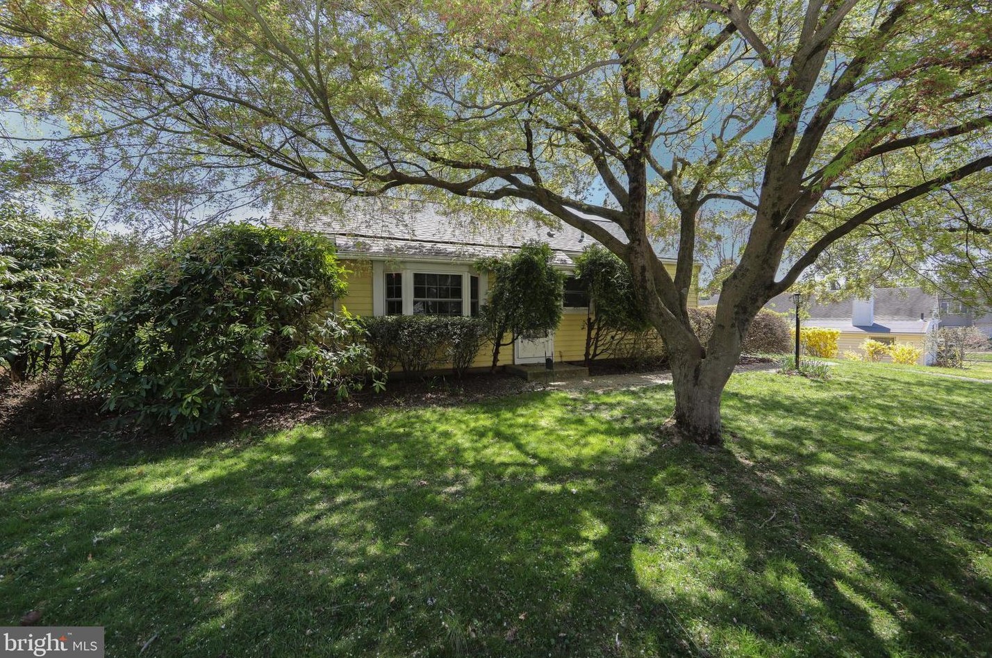 1013 Pennsylvania Ave, Southampton, PA 18966