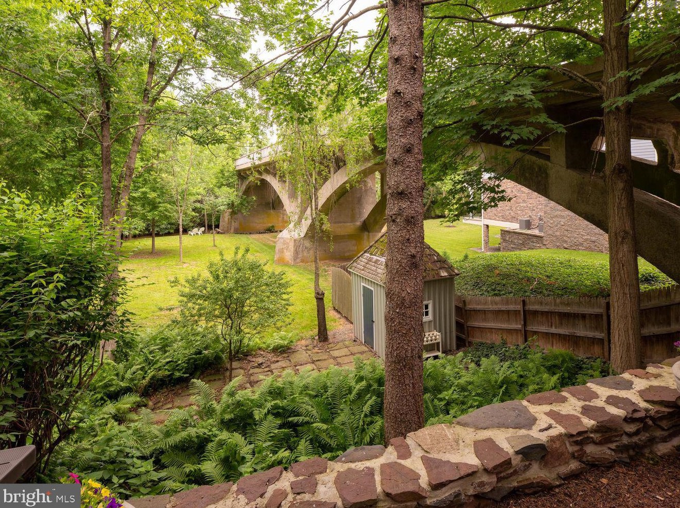 58 W Mechanic St, New Hope, PA 18938