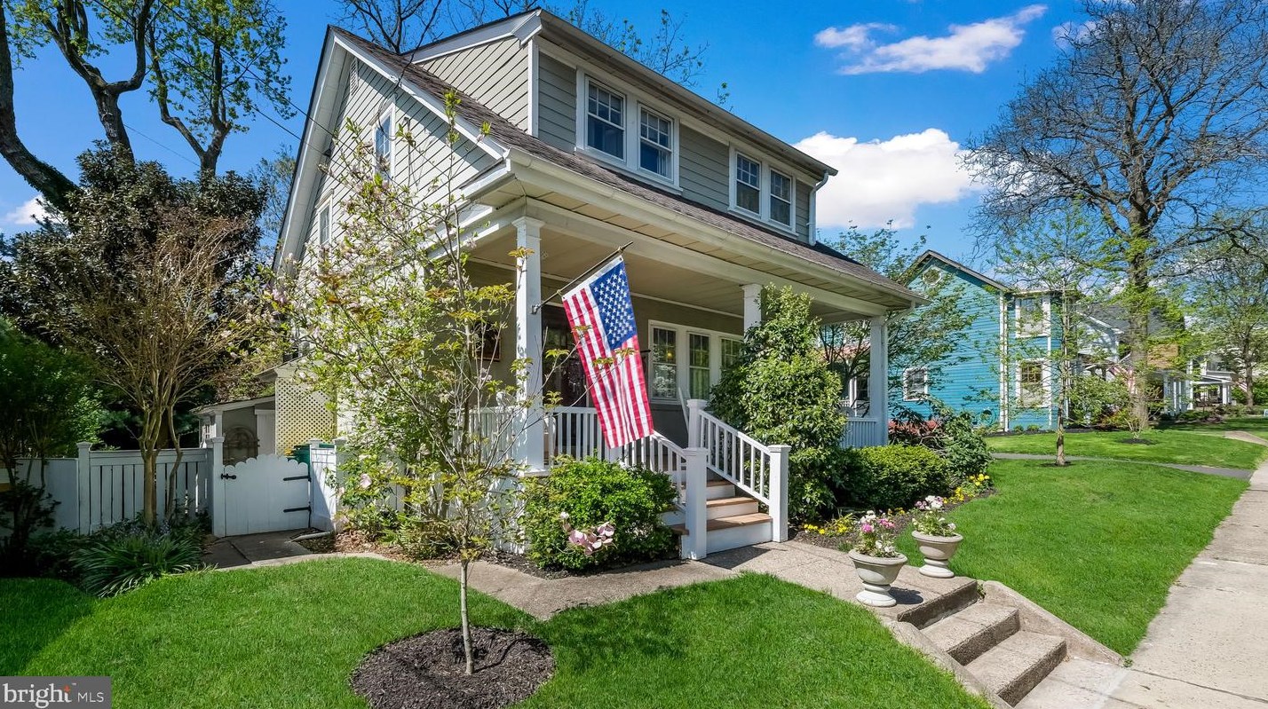 196 Lafayette St, Gardenville, PA 18901