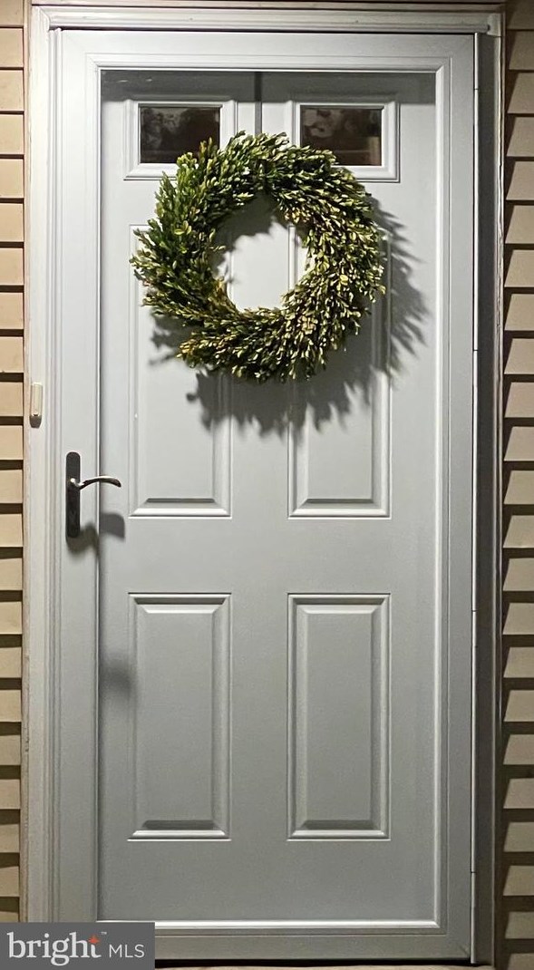 110 Ferris Ln, Gardenville, PA