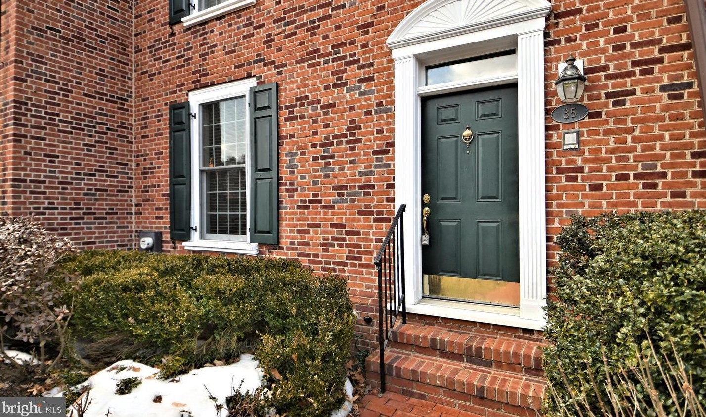 35 Sentinel Rd #135, Washington Crossing, PA 18977