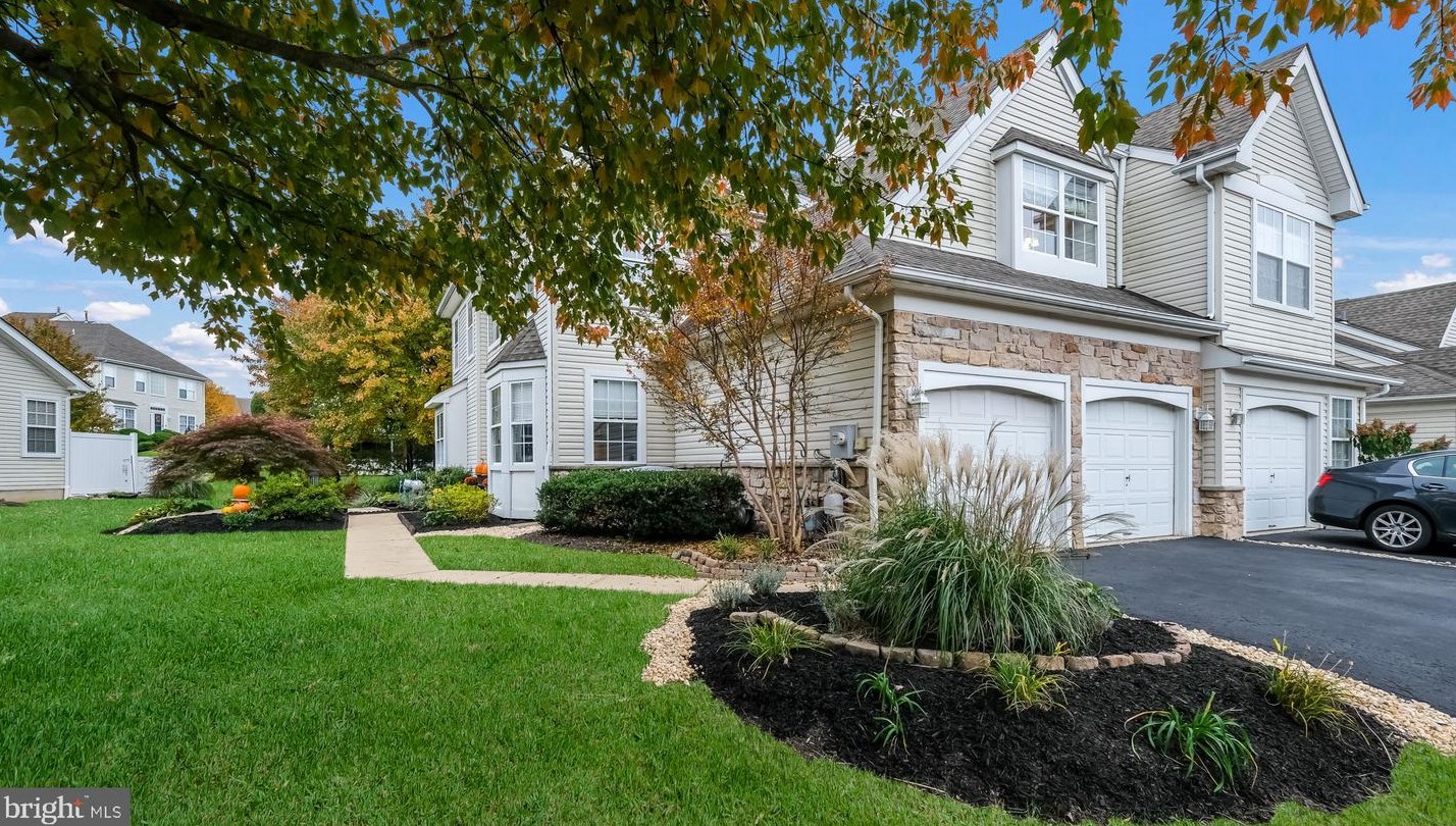 1681 Rockcress Dr, Jamison, PA 18929