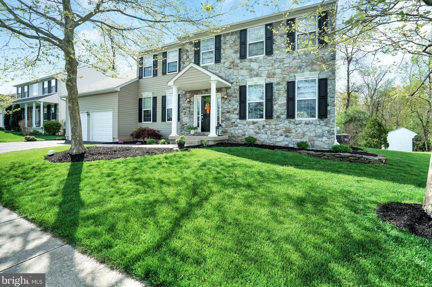 808 Myrtles Way, Perkasie, PA 18944-4431