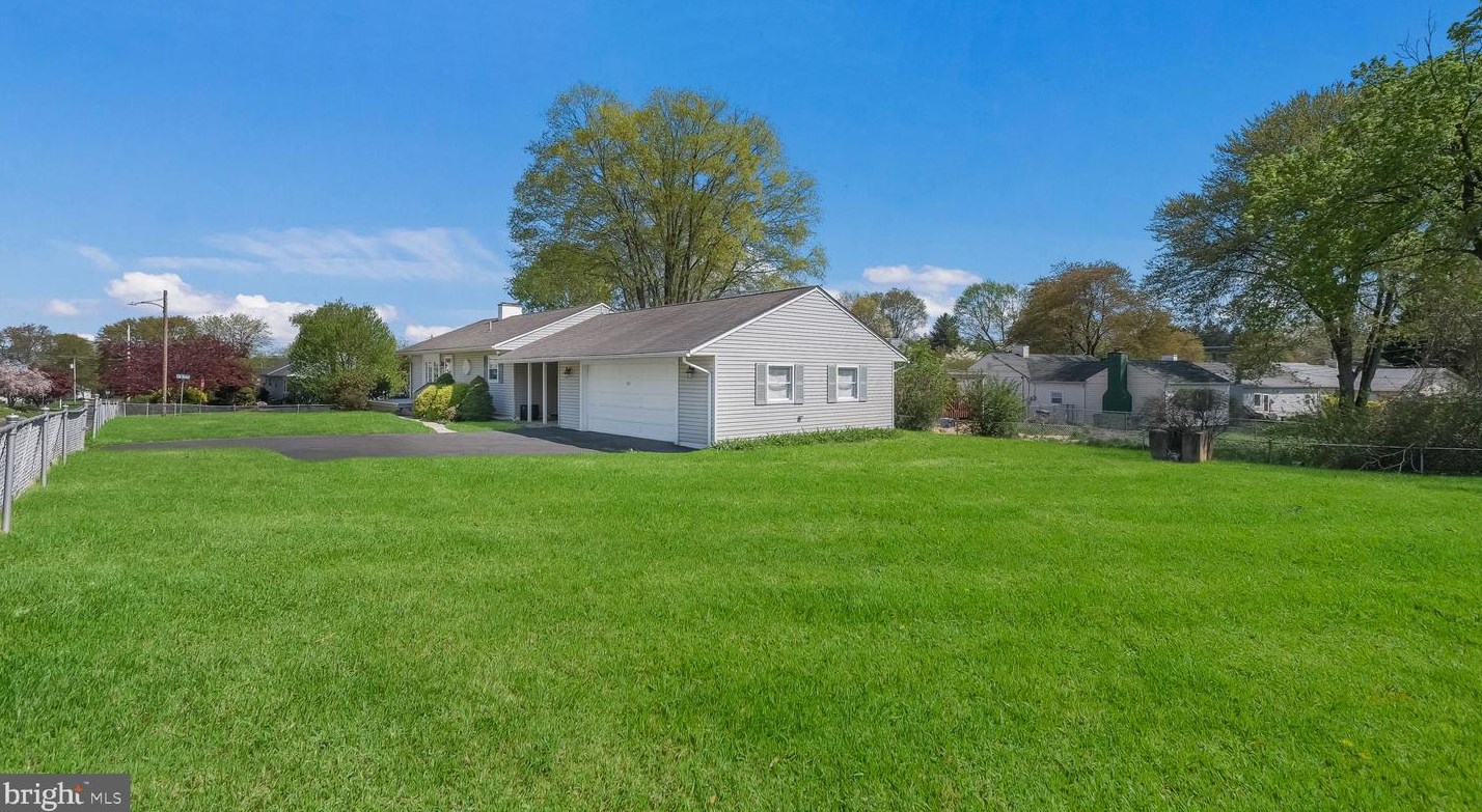 430 Temple Rd, Southampton, PA 18966