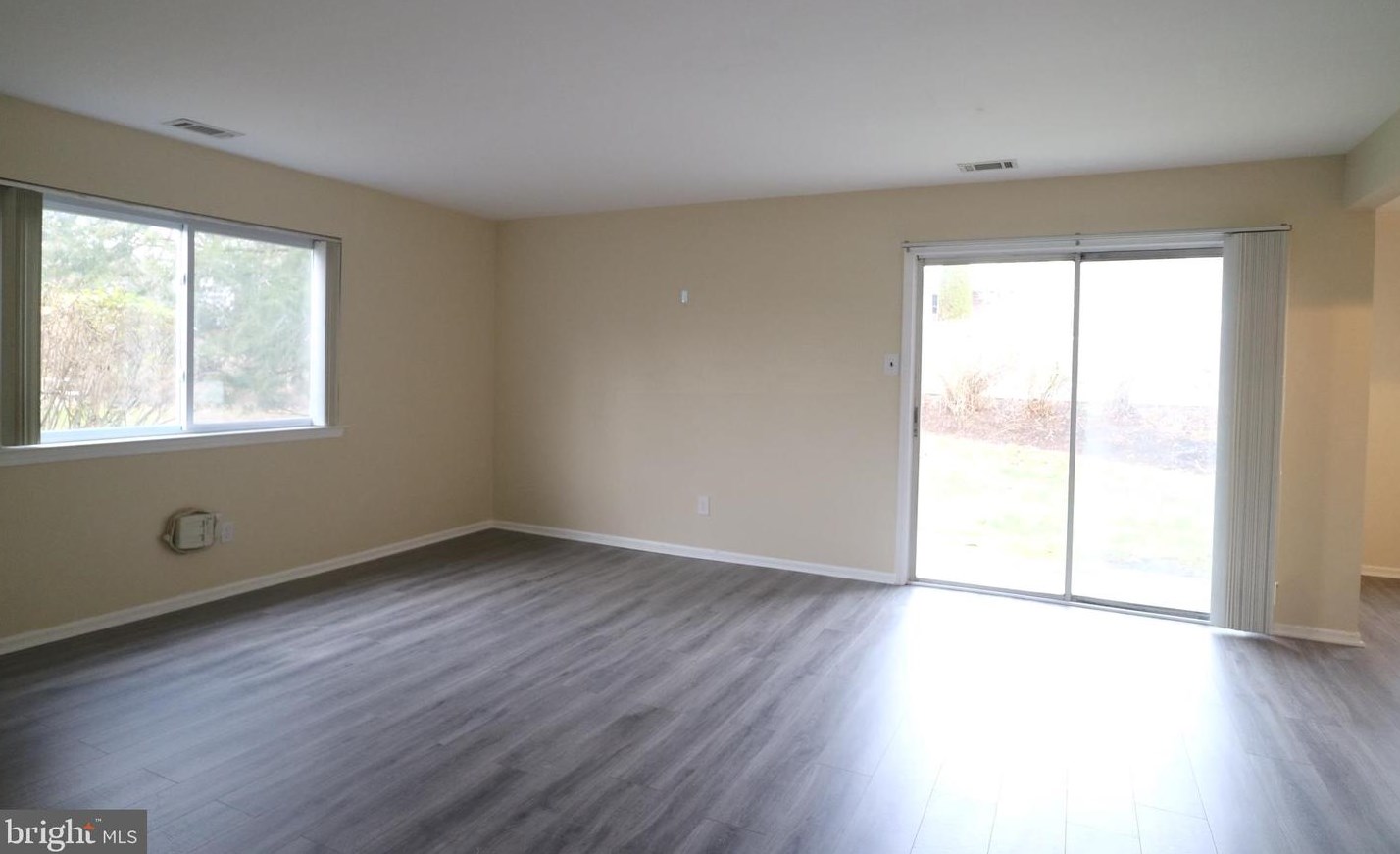 102 Greenridge Cir, Upper Makefield, PA 18940