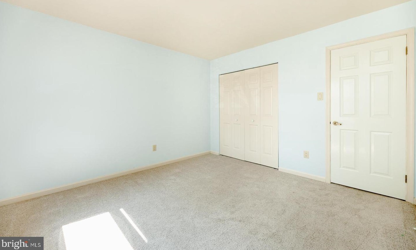 46 Snapdragon Dr, Upper Makefield PA  18940-9206 exterior